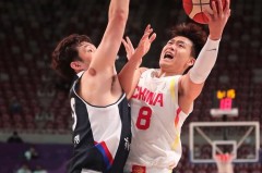 夏季联赛中国男篮vs雄鹿比分 - 赛事资讯分类下的文章配图