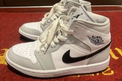 女款篮球鞋排行榜最新 - 球队对阵分类下的文章配图