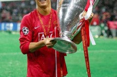 c罗在曼联是什么位置的球员 - 全球赛事分类下的文章配图