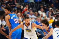 勇士vs雷霆比赛回放 - 球队对阵分类下的文章配图