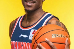 马尚布鲁克斯在nba什么队 - 实时动态分类下的文章配图