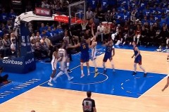 nba抱球能抢吗 - 球队对阵分类下的文章配图