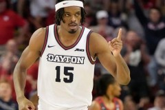 掘金著名球员 - 球队对阵分类下的文章配图