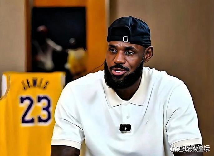 詹姆斯几岁加盟湖人