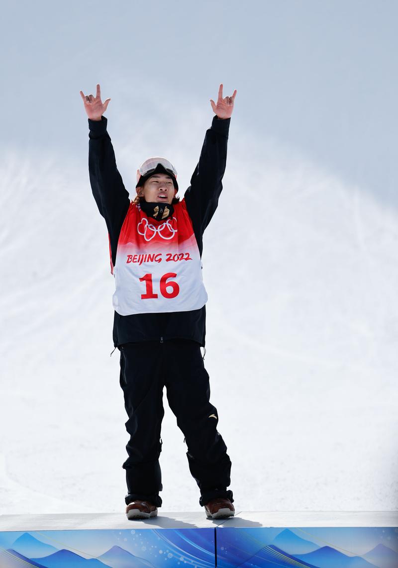 单板滑雪选手苏翊鸣实现突破