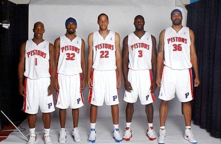 活塞队历史阵容