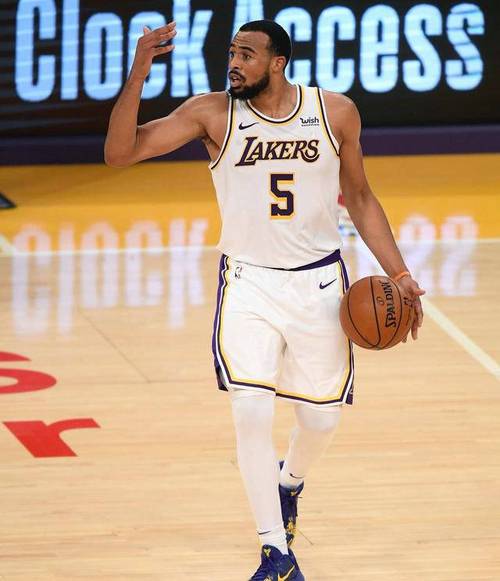 湖人塔克什么时候复出