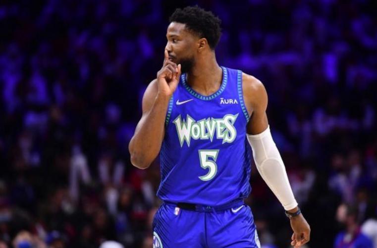 森林狼后卫比斯利