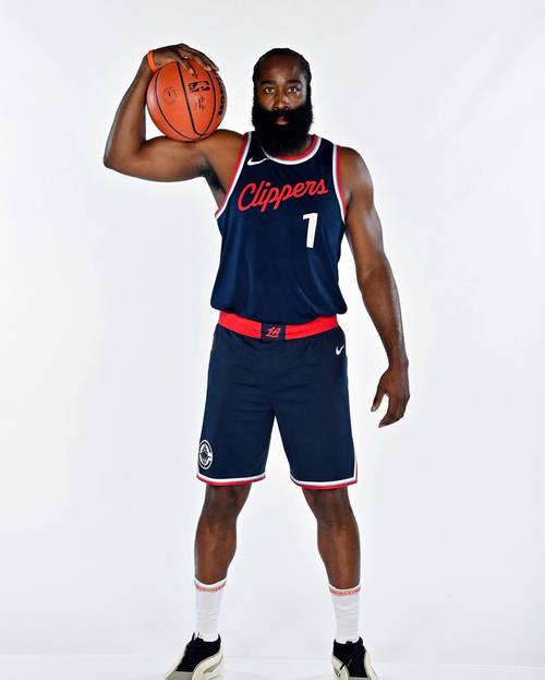 哈登是几号秀场球员