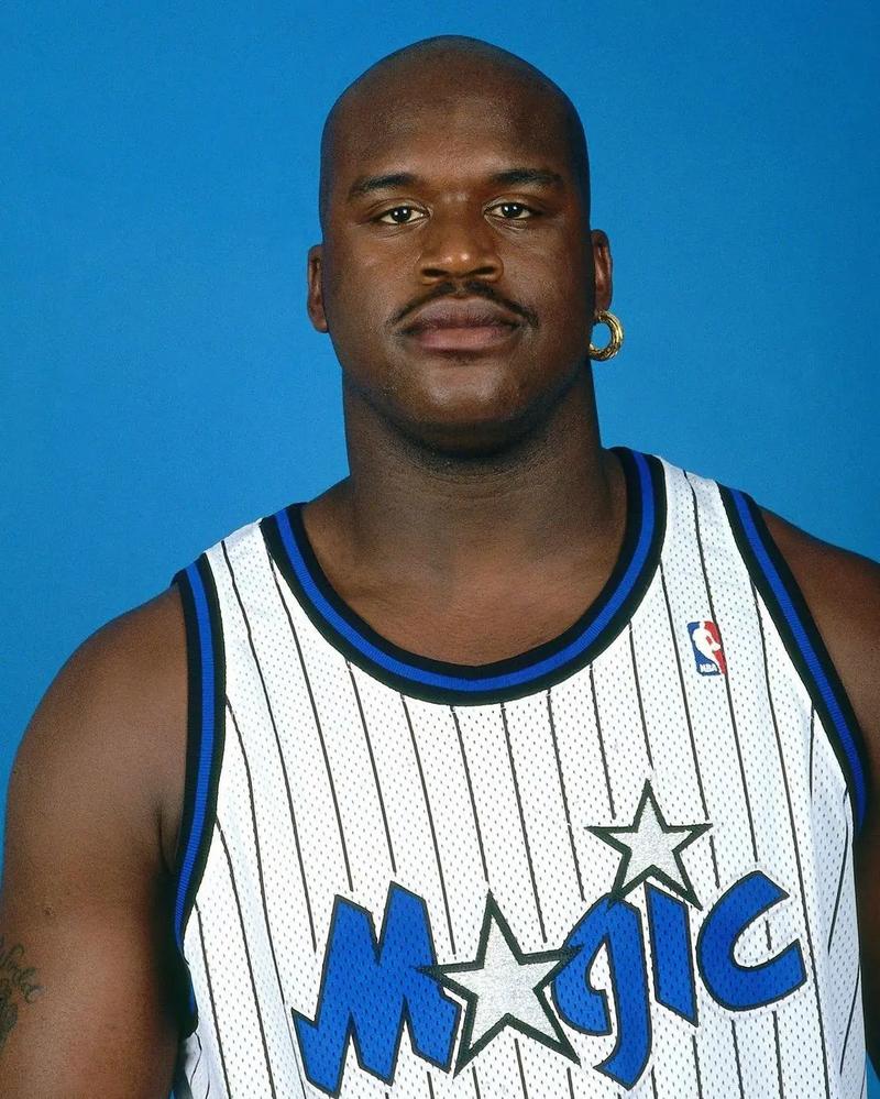 奥尼尔体重多少公斤