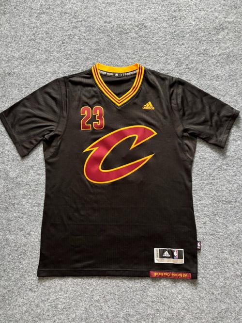 骑士队队服叫什么颜色