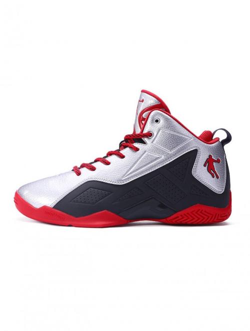 加盟乔丹实体店的利润