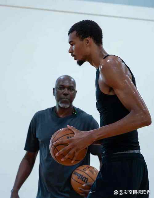 马刺休赛期交易球员