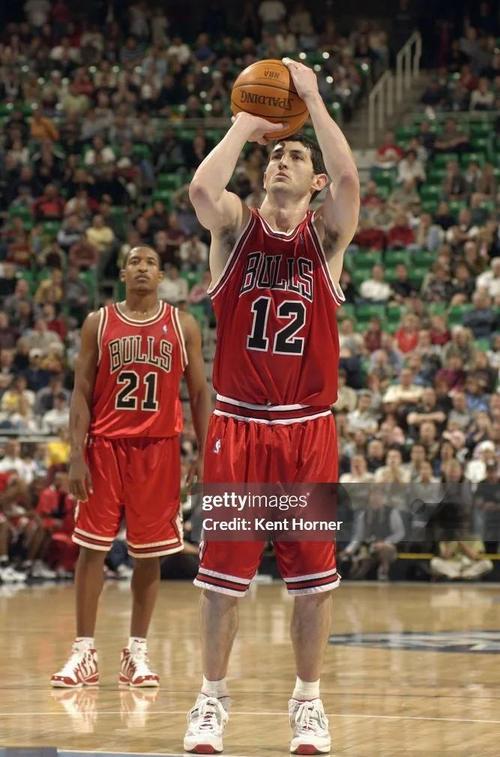 nba小牛队哪去了