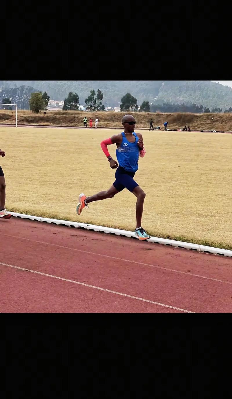 长跑运动员能跑多远